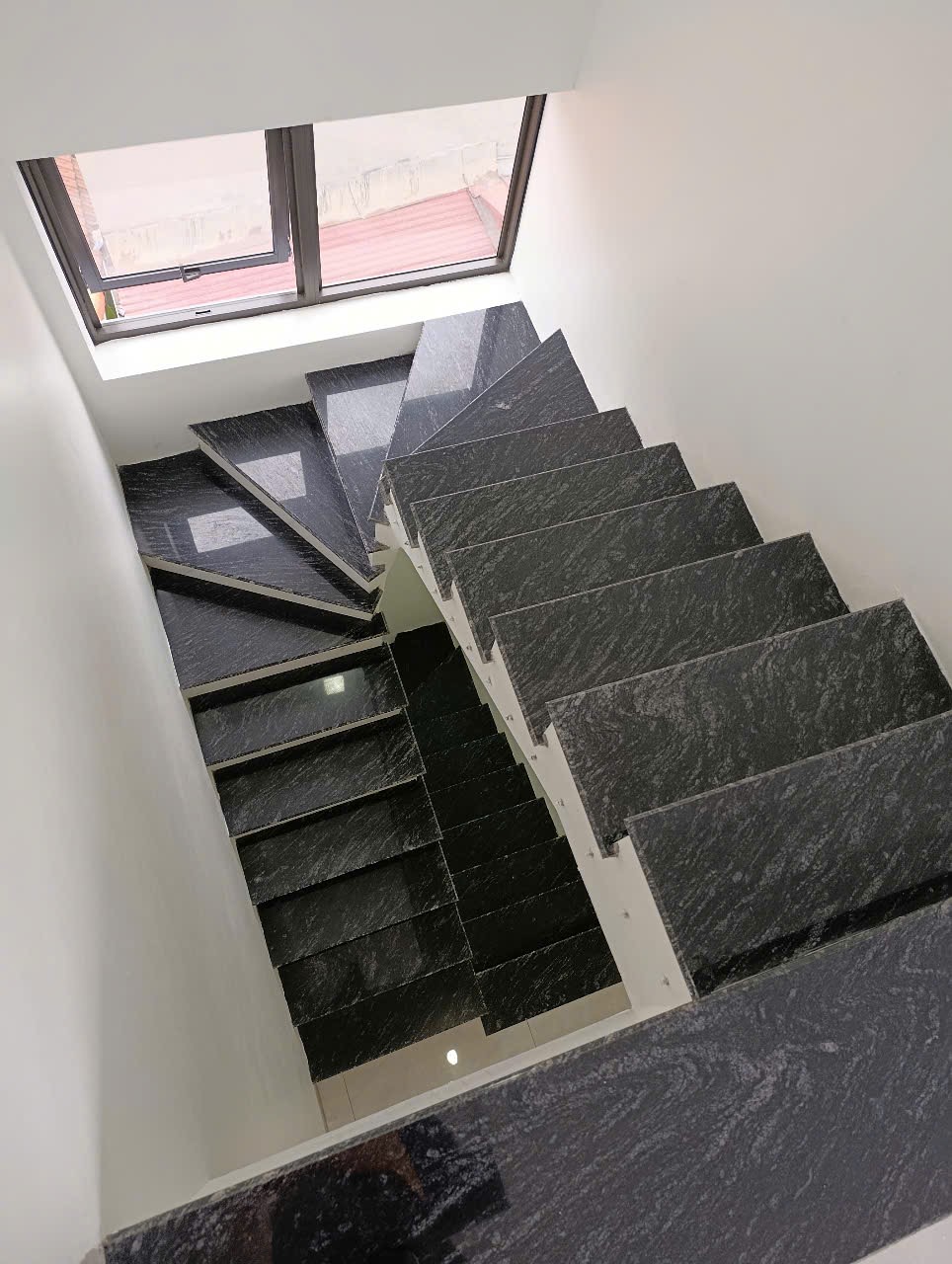 Black Makino Black Makino